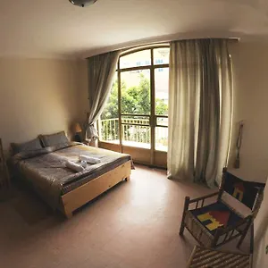  Hotel Mr. Martins Cozy Place